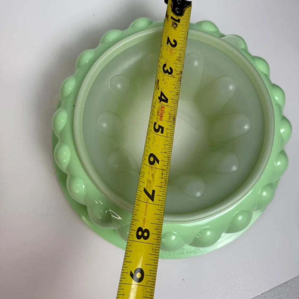 Tupperware VTG Jello Molds Set of 2 Green and White Retro Kitchen Plastic